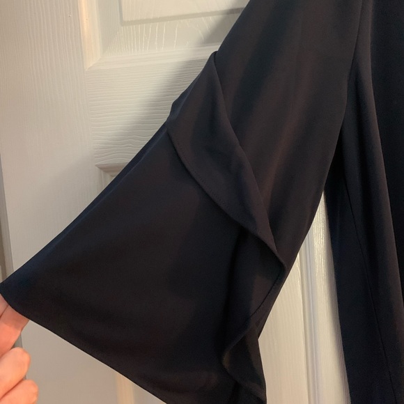 NWT Ladies pull over dress shirt blouse from ANN TAYLOR Factory.  XL. Navy blue! - Picture 3 of 6